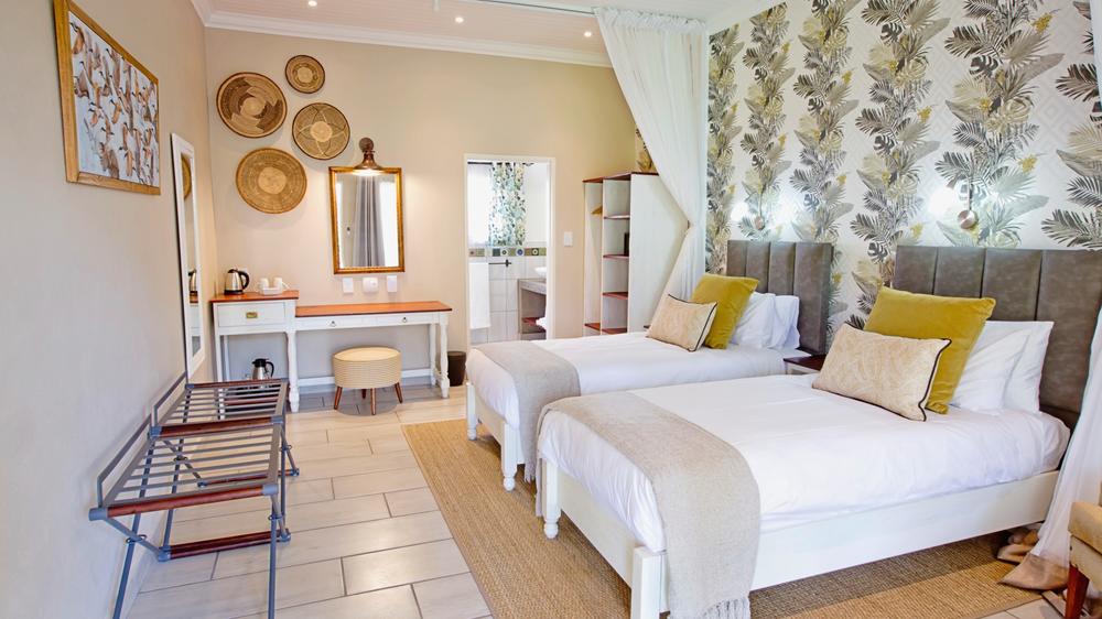 Pioneers Victoria Falls