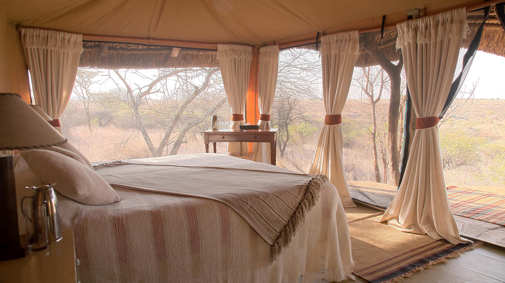 Elewana Lewa Safari Camp