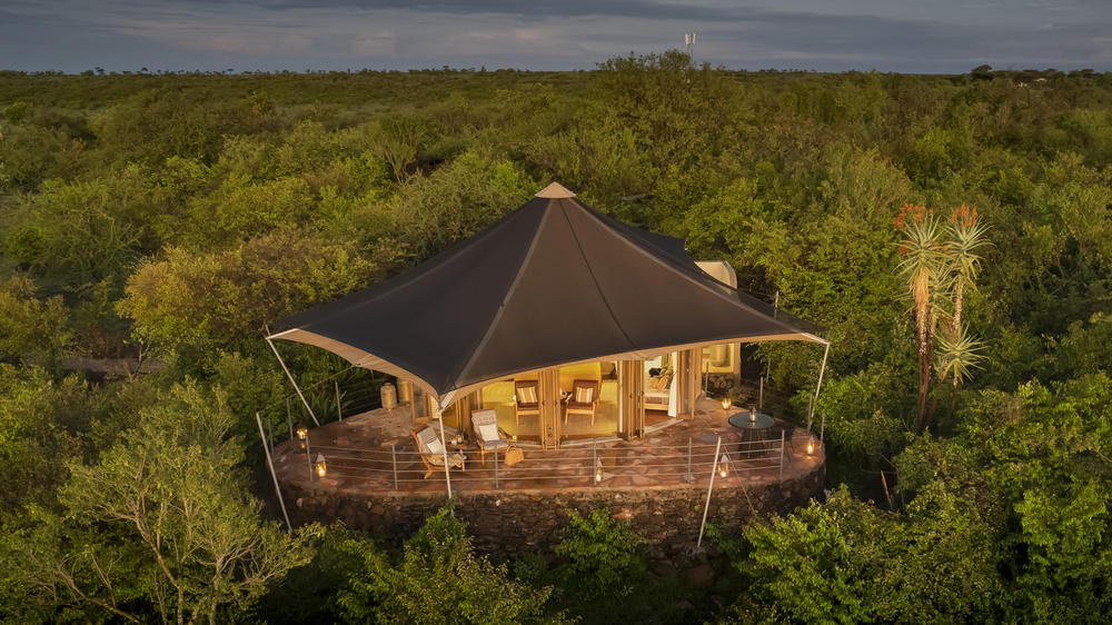 Kenya - 9-day Hemingways Bush & Beach Break - Private accommodated