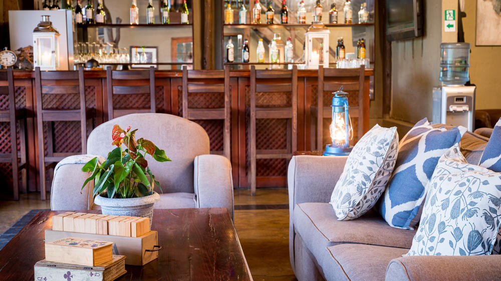 Kambaku Safari Lodge