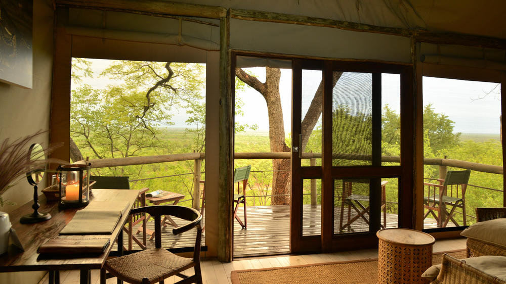 Ghoha Hills Savuti Lodge