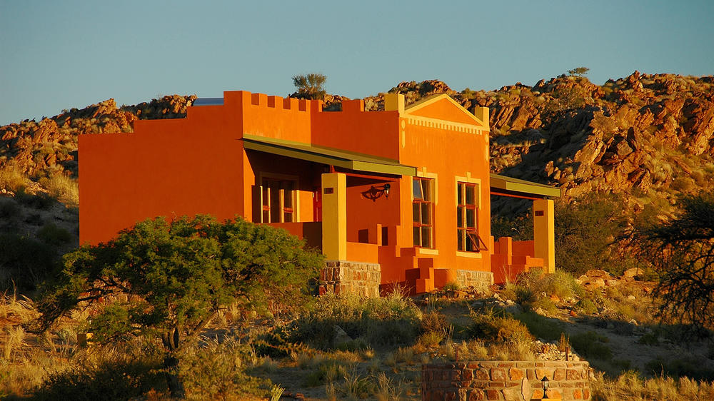 Klein-Aus Vista Desert Horse Inn Gondwana Collection Namibia