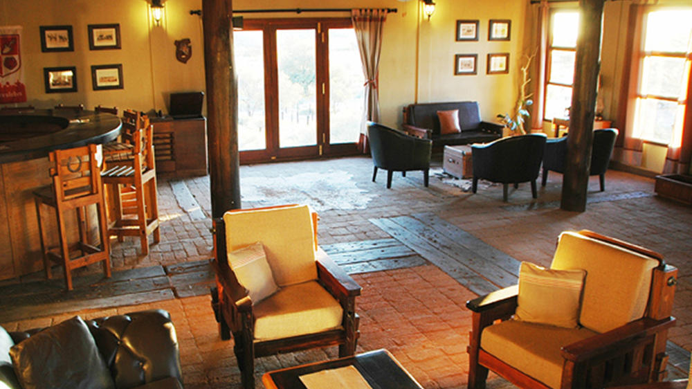 Klein-Aus Vista Desert Horse Inn Gondwana Collection Namibia