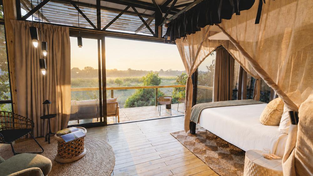 Shawa Luangwa Camp