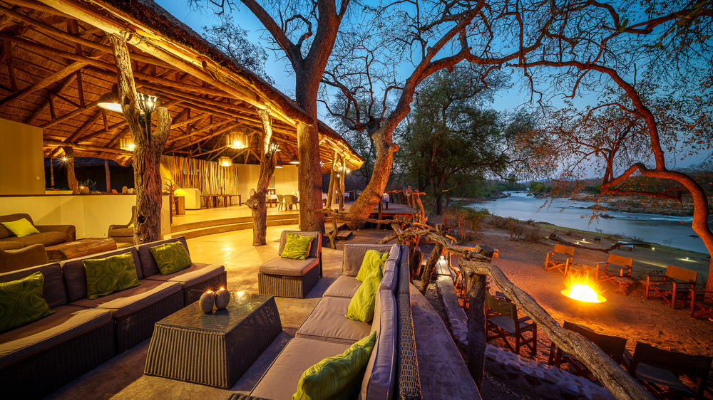 Malawi - 9-day Luxury Bush & Beach Safari - Private accommodated