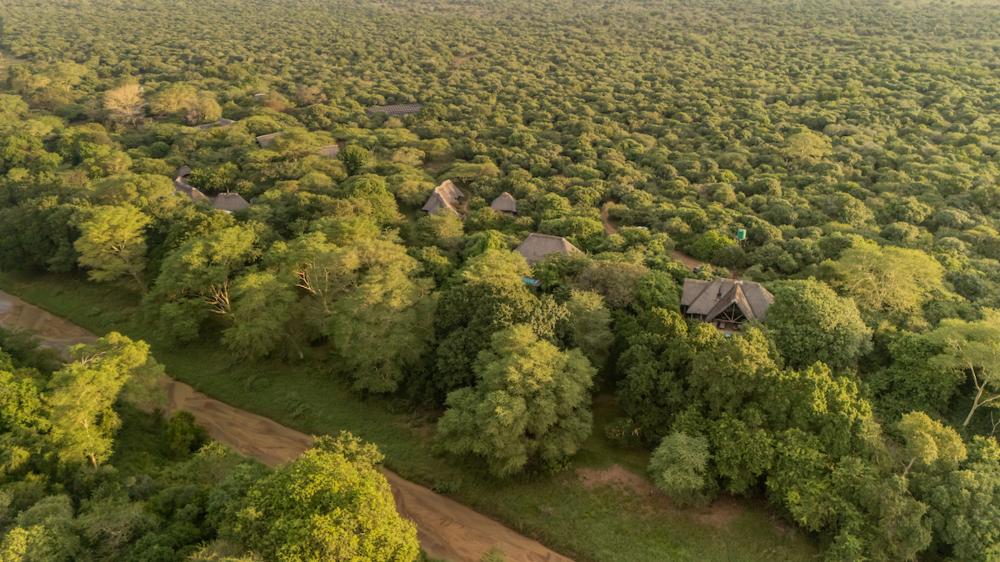 Rhino River Lodge