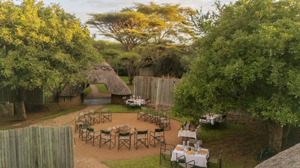 Rhino River Lodge