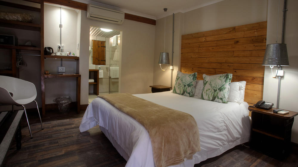 Tsitsikamma Village Inn