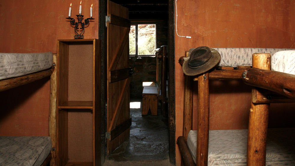 Klein-Aus Vista Geisterschlucht Cabin Gondwana Collection Namibia