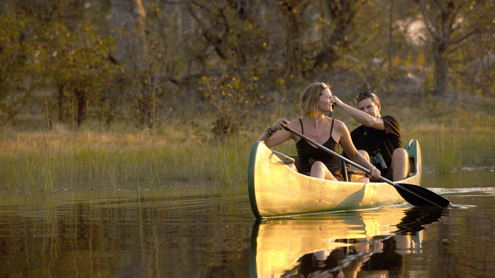 Selinda Explorers Camp