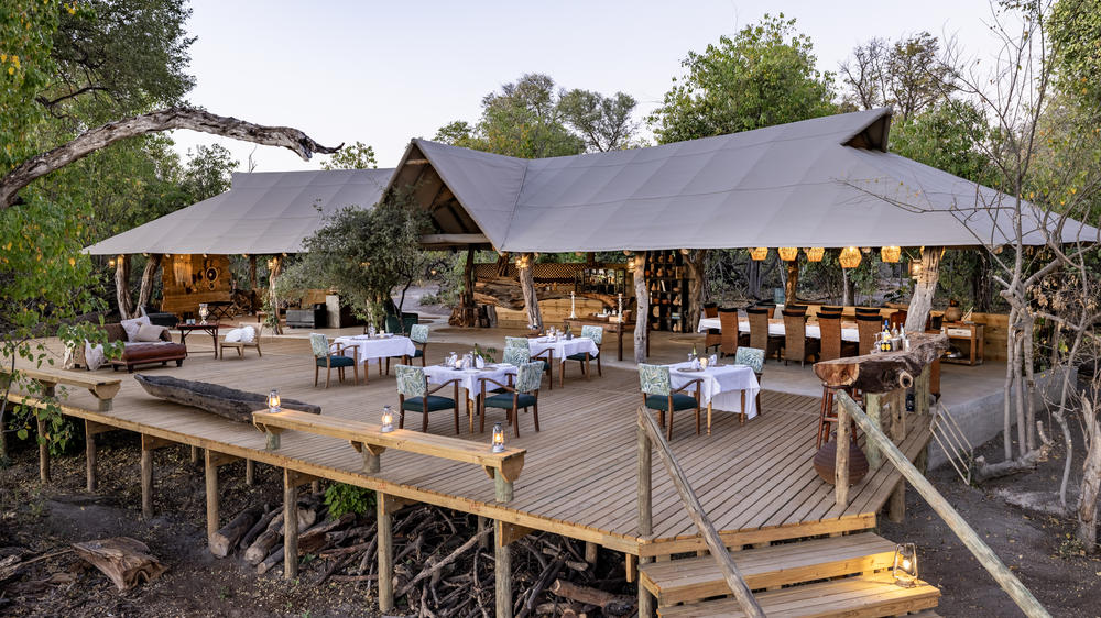 Botswana & Zimbabwe - 7-day Okavango Expedition & Victoria Falls - Private Accommodated