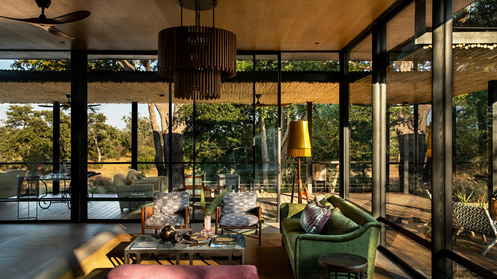 Tanda Tula Safari Camp