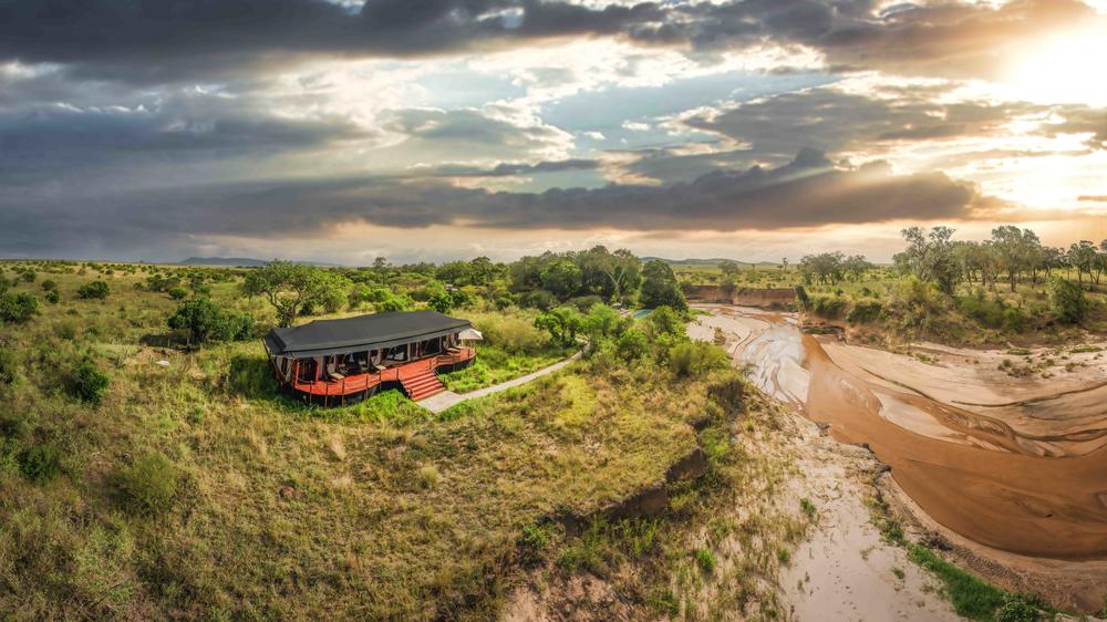 Kenya - 4-day Maasai Mara Safari with Elewana Sand River - Private fly-in