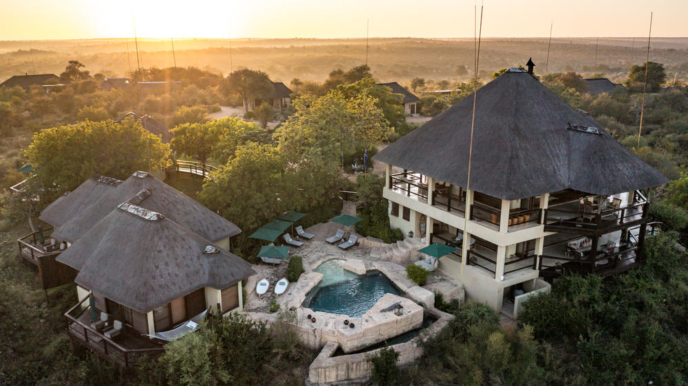 Makumu Private Game Lodge