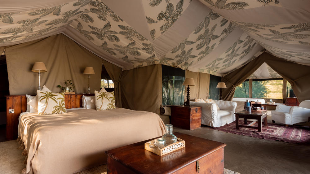 Hemingways River Camp Mara