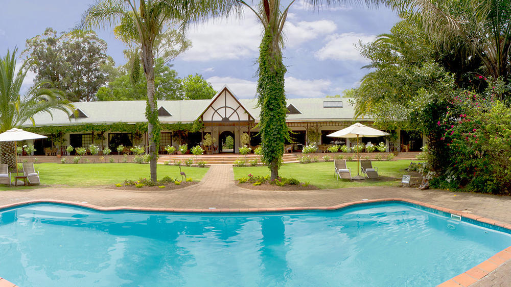 South Africa - 6-day Colourful Cape Tour - Group Accommodated