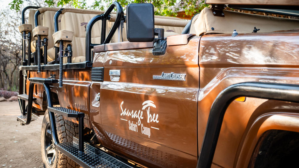 Sausage Tree Safari Camp