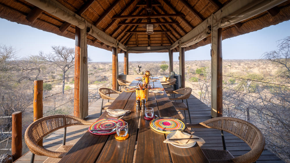 Sausage Tree Safari Camp