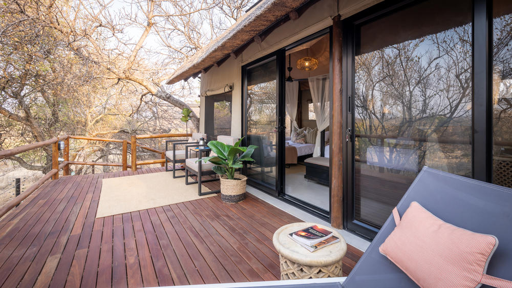 Sausage Tree Safari Camp