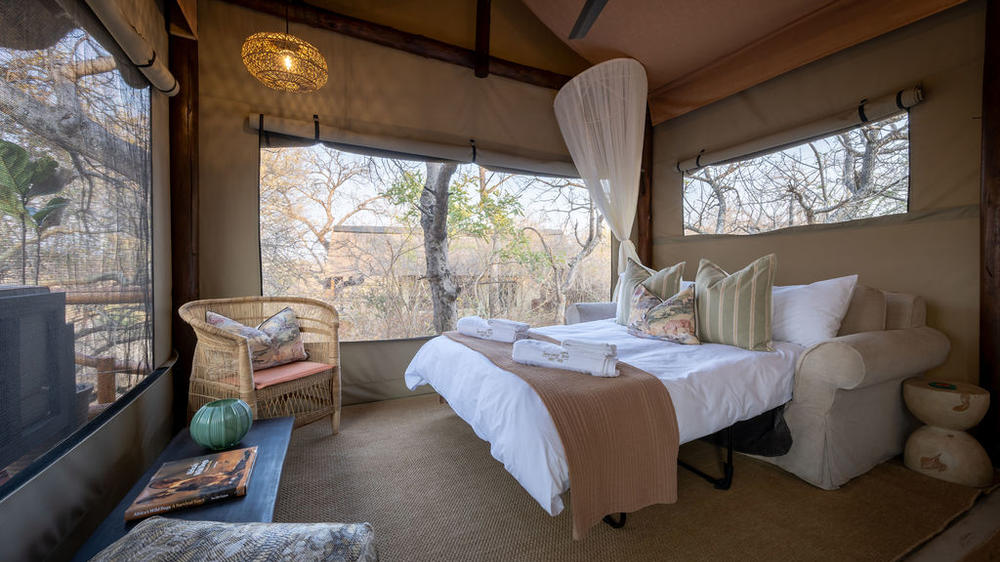 Sausage Tree Safari Camp