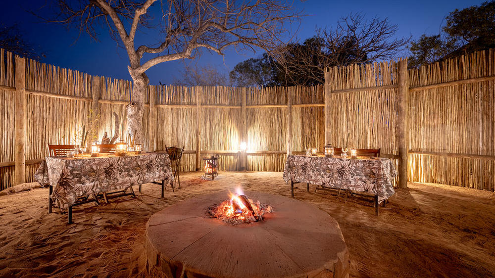 Sausage Tree Safari Camp