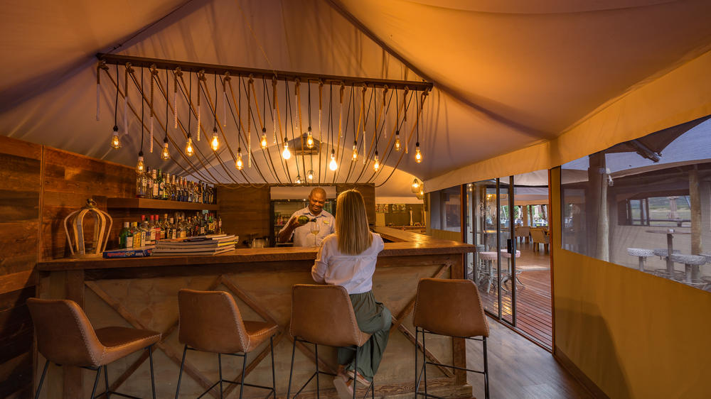 Tau Game Lodge