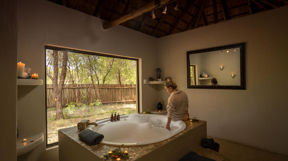 Tau Game Lodge