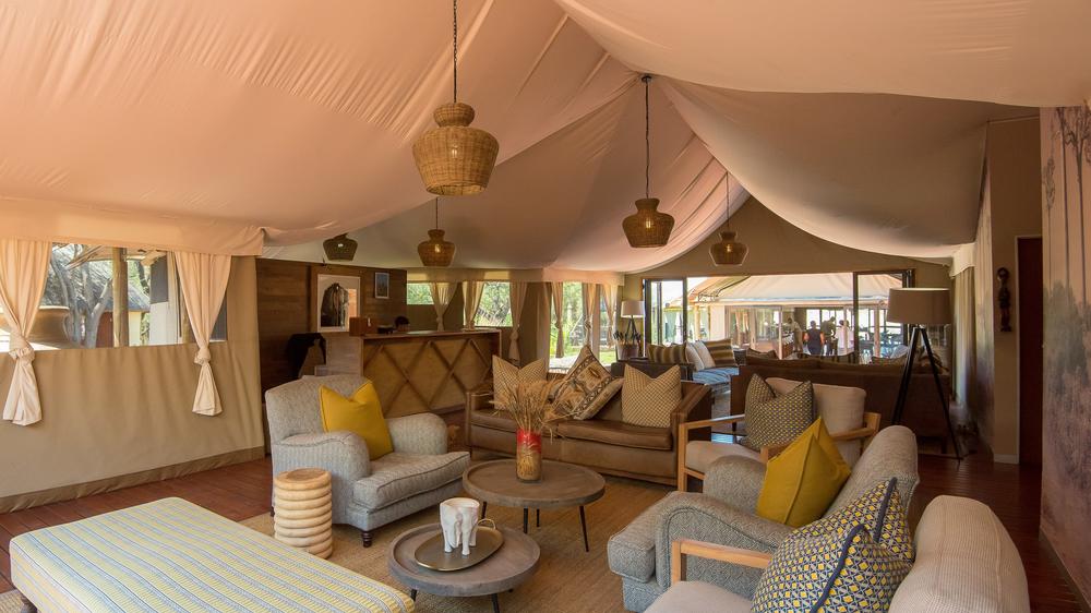 Tau Game Lodge