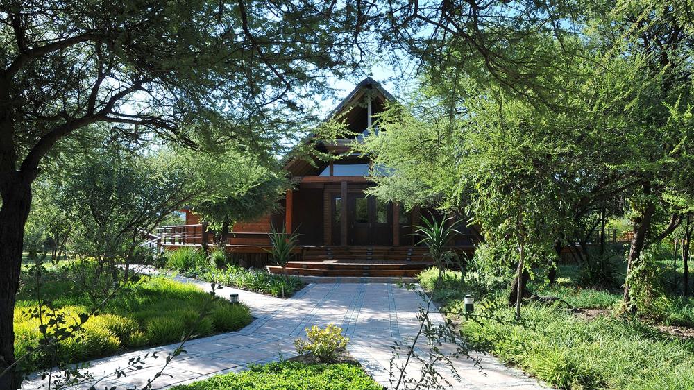 Tau Game Lodge