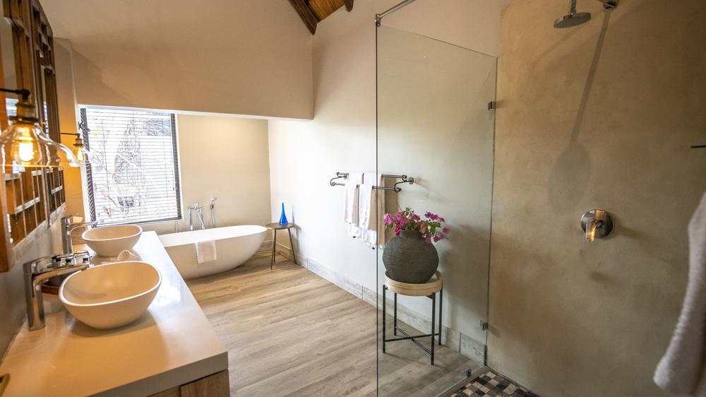 Elephant Plains Game Lodge