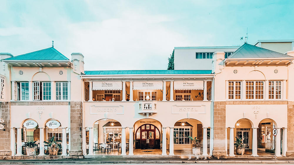 Queen's Hotel by BON Hotels