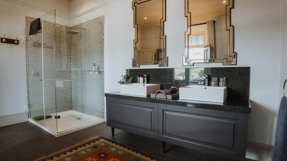 La Fontaine Boutique Hotel