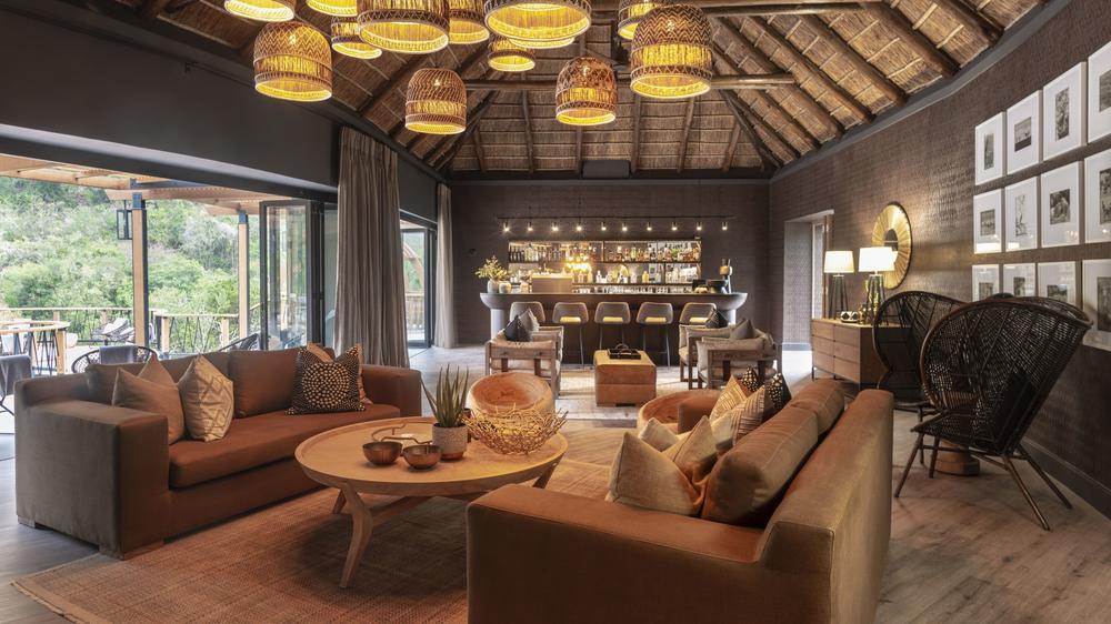 Eagles Crag at Shamwari Private Game Reserve