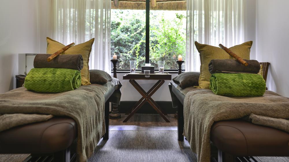 Eagles Crag at Shamwari Private Game Reserve