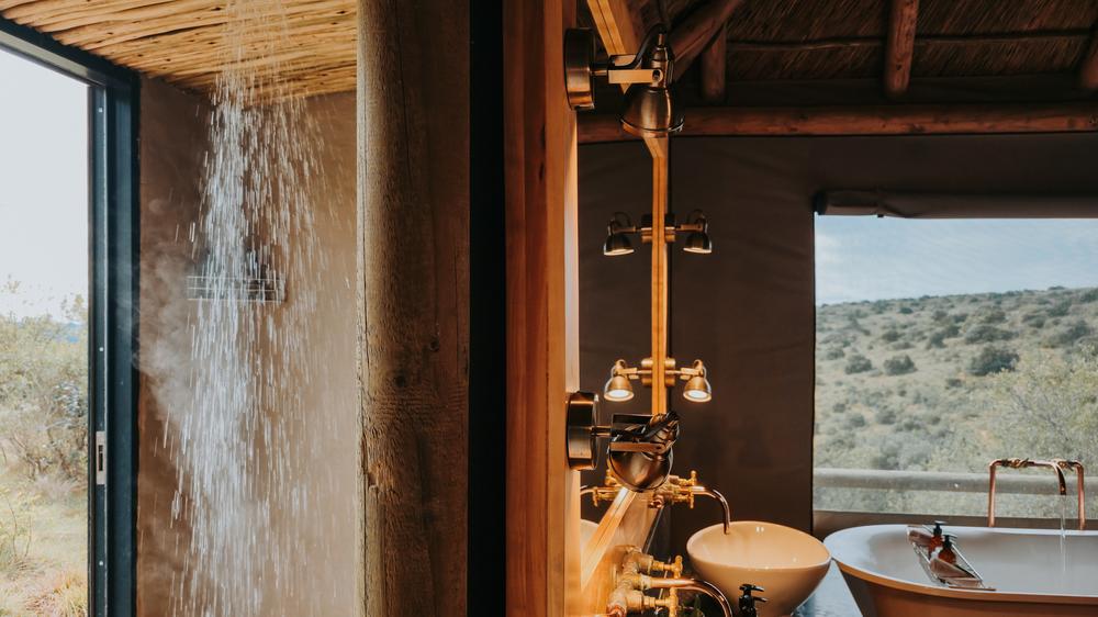 Amakhala Bukela Game Lodge