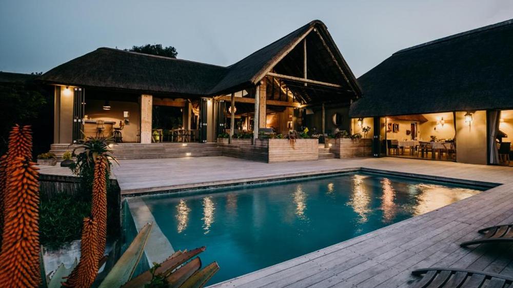 South Africa - 3-day Amakhala Safari with Bukela Game Lodge - Tailored Driven