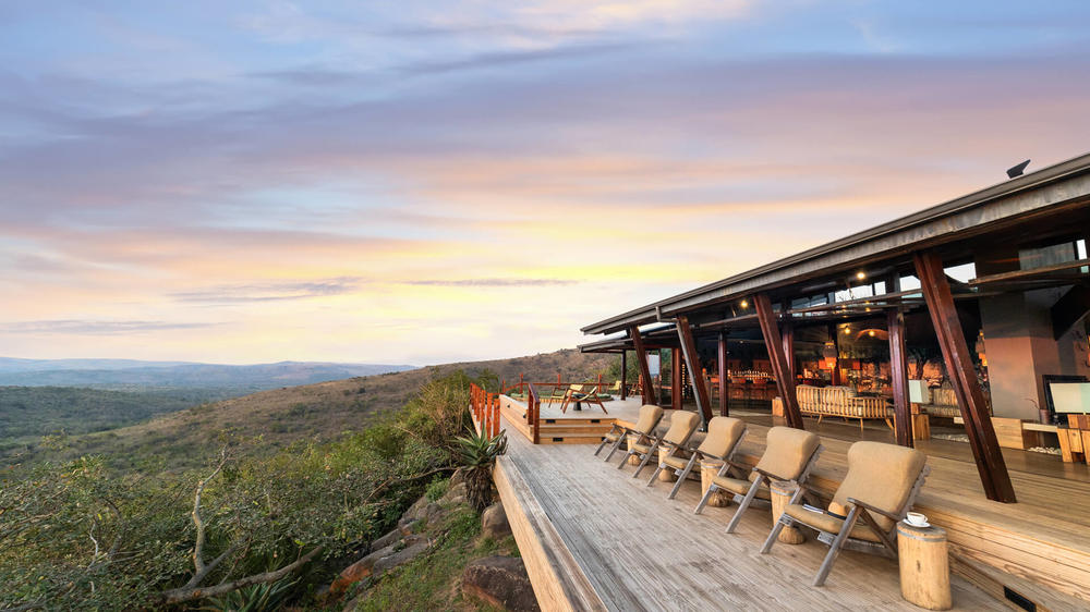 Rhino Ridge Safari Lodge