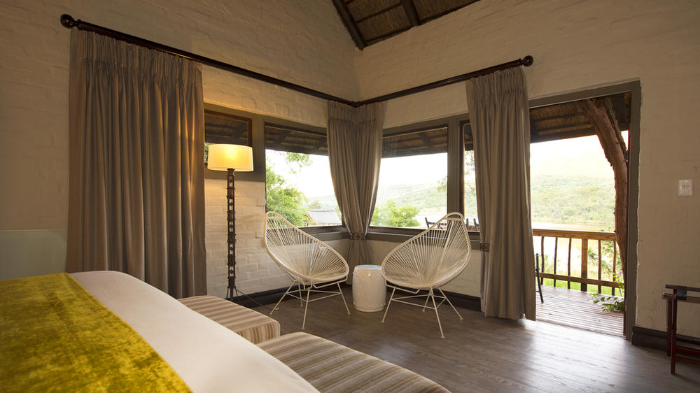 South Africa - 4-day Entabeni Safari with  Lakeside Lodge - Private accommodated