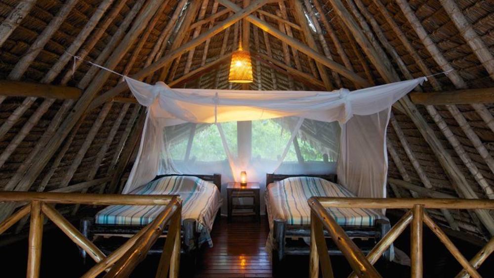 Lazy Lagoon Island Lodge