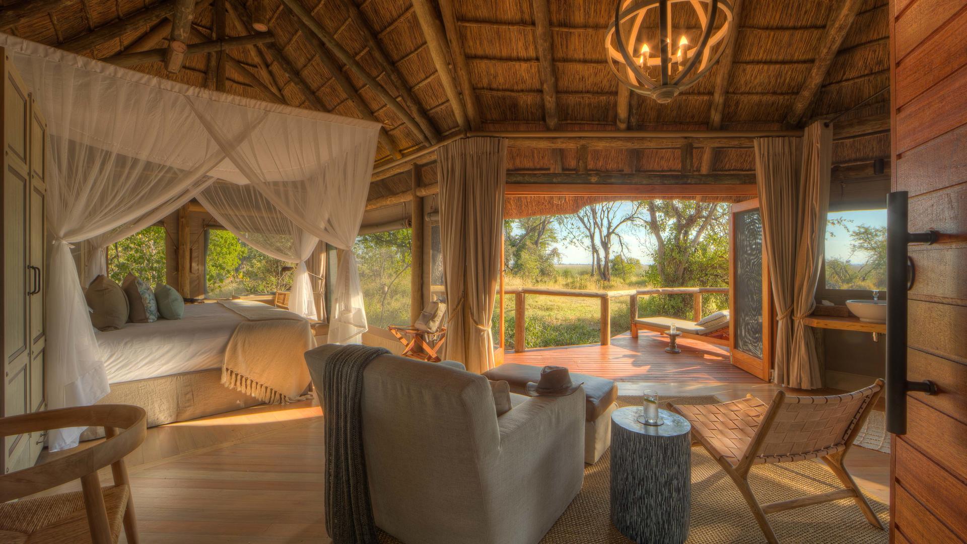 Camp Moremi — Lagoon Tent