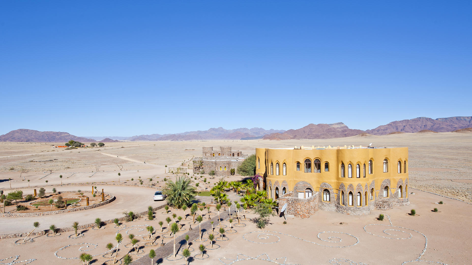 Le Mirage Resort & Spa