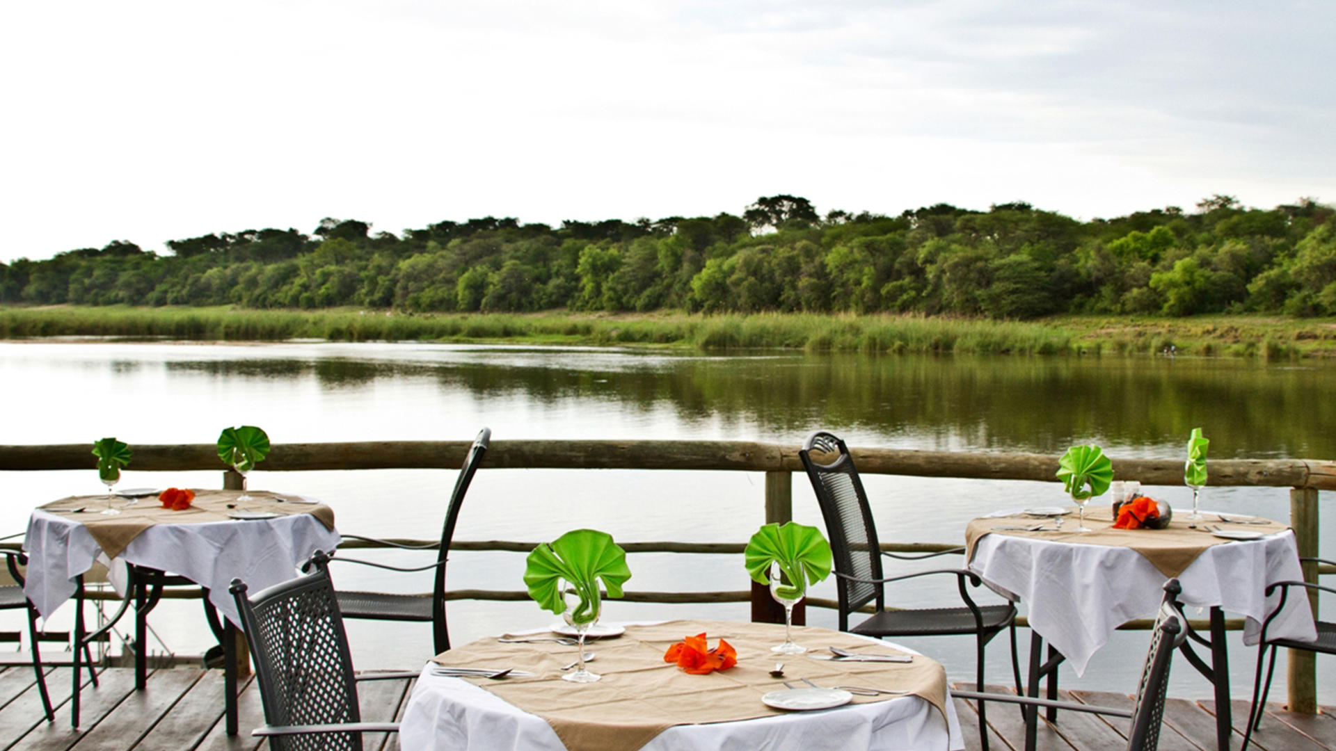 Hakusembe River Lodge Gondwana Collection Namibia