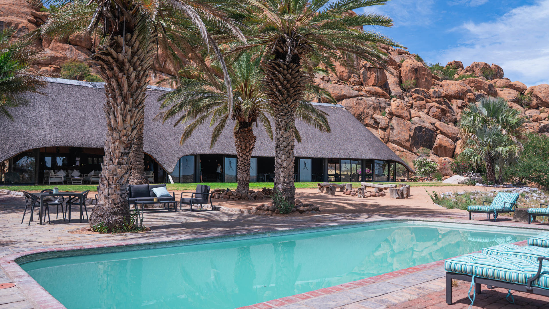 Ai Aiba Lodge