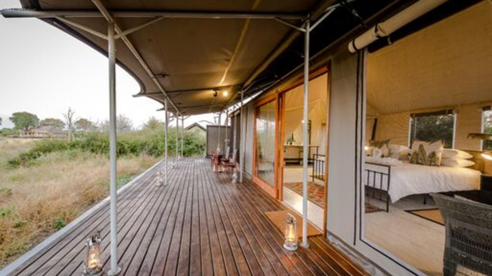 Nogatsaa Pans Chobe Lodge