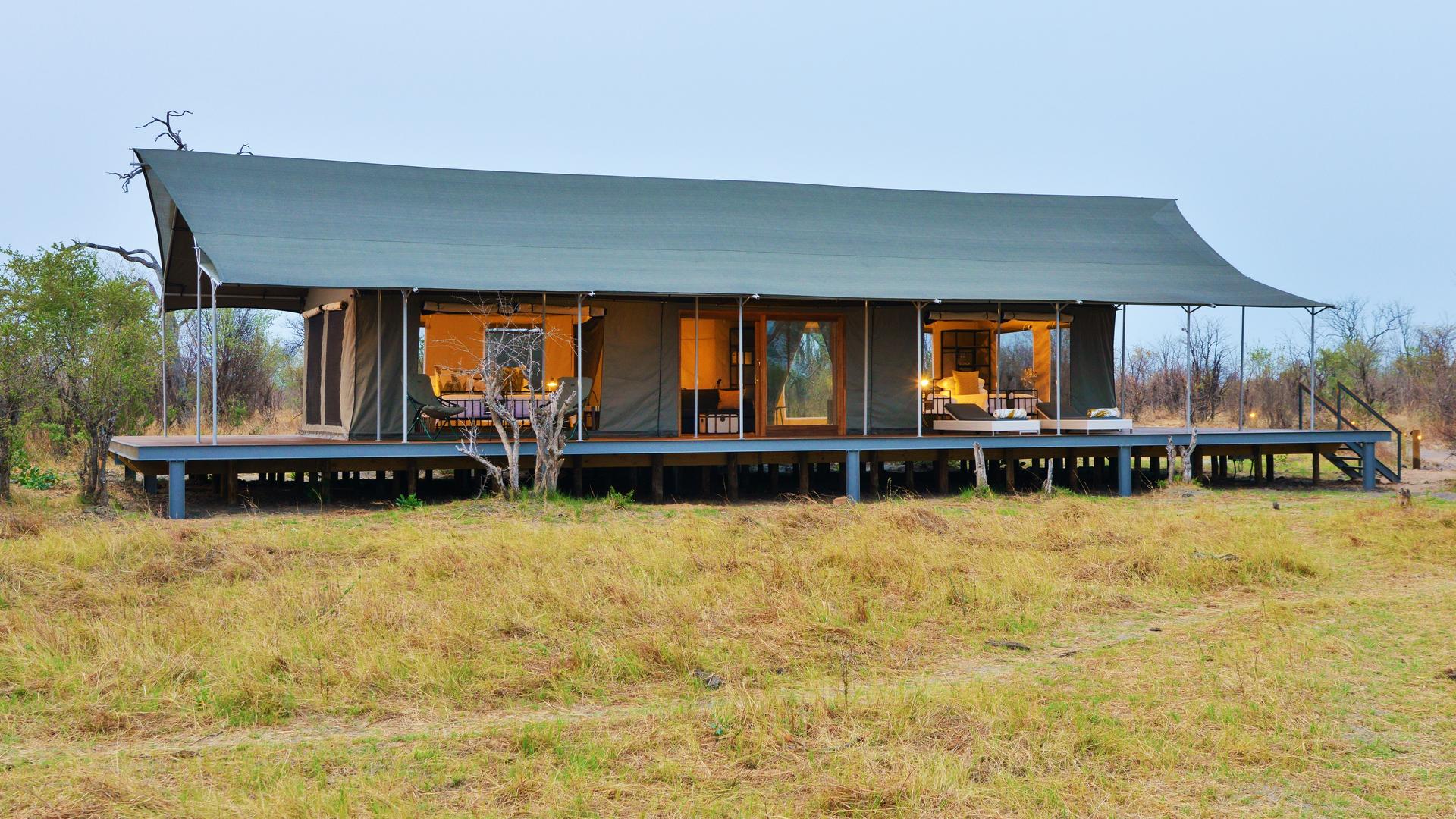 Nogatsaa Pans Chobe Lodge