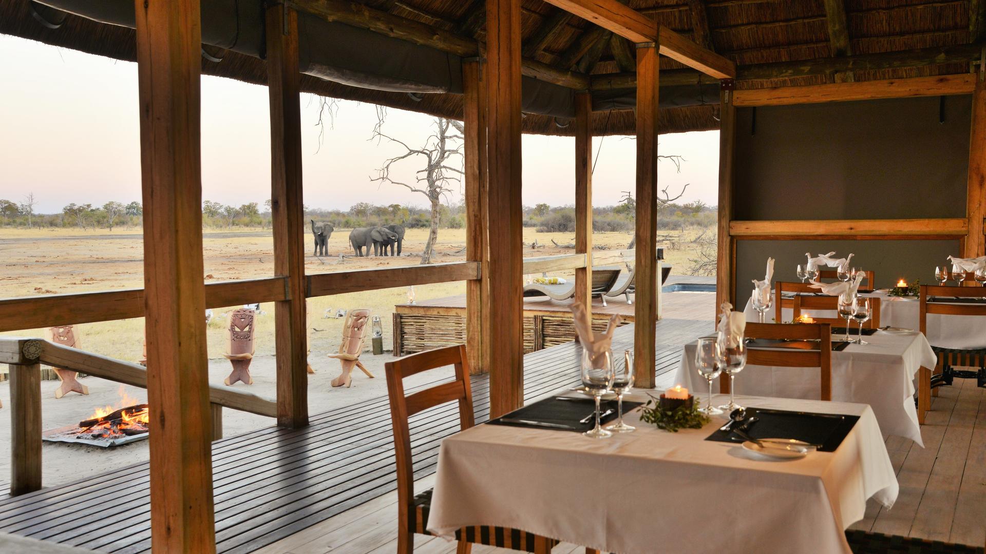 Nogatsaa Pans Chobe Lodge