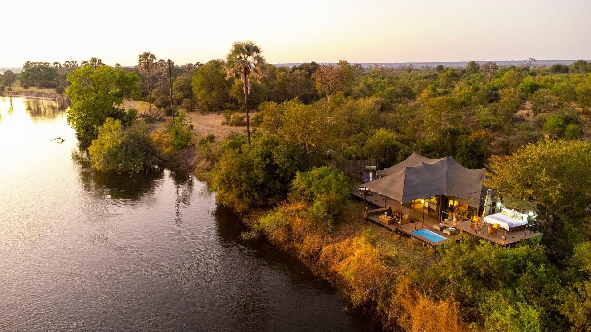 Old Drift Lodge — Star Bed Suites