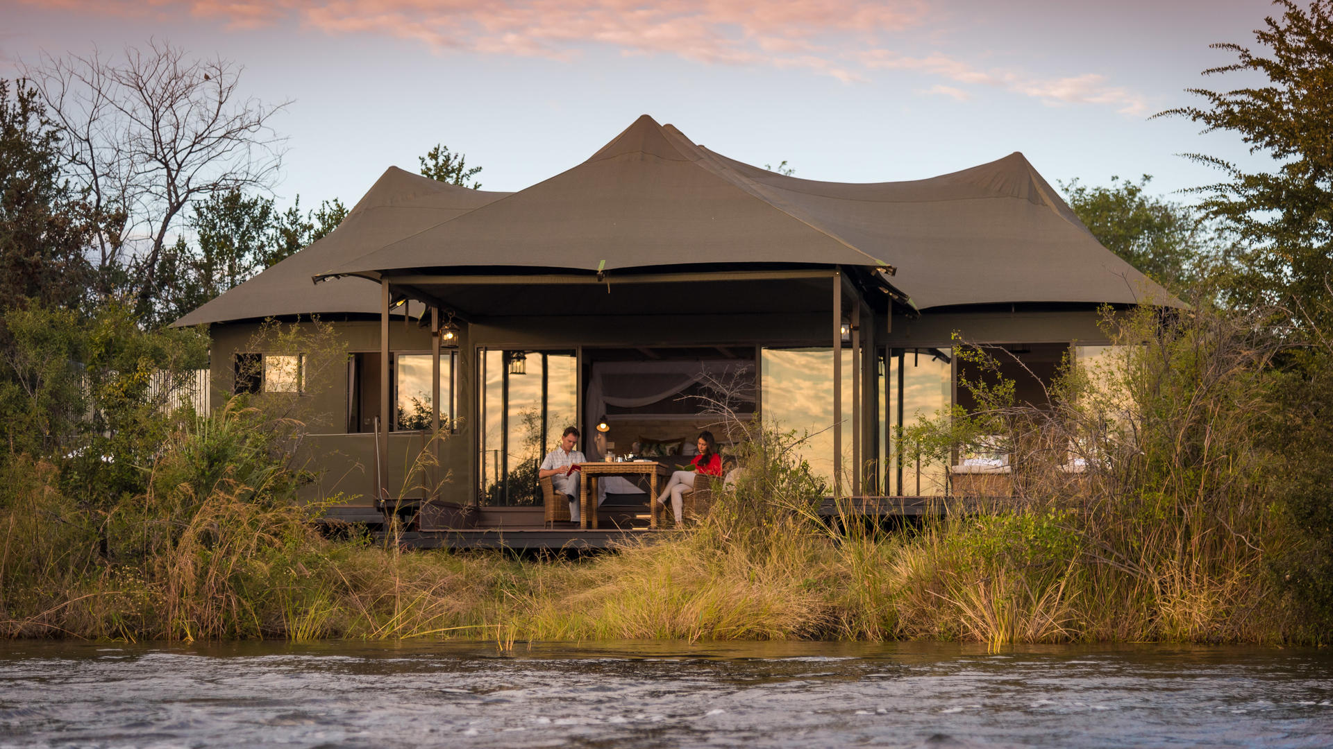 Old Drift Lodge — Luxury Family Suite