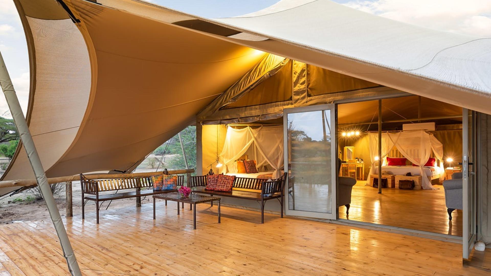 Tlouwana Camp — Family Suite