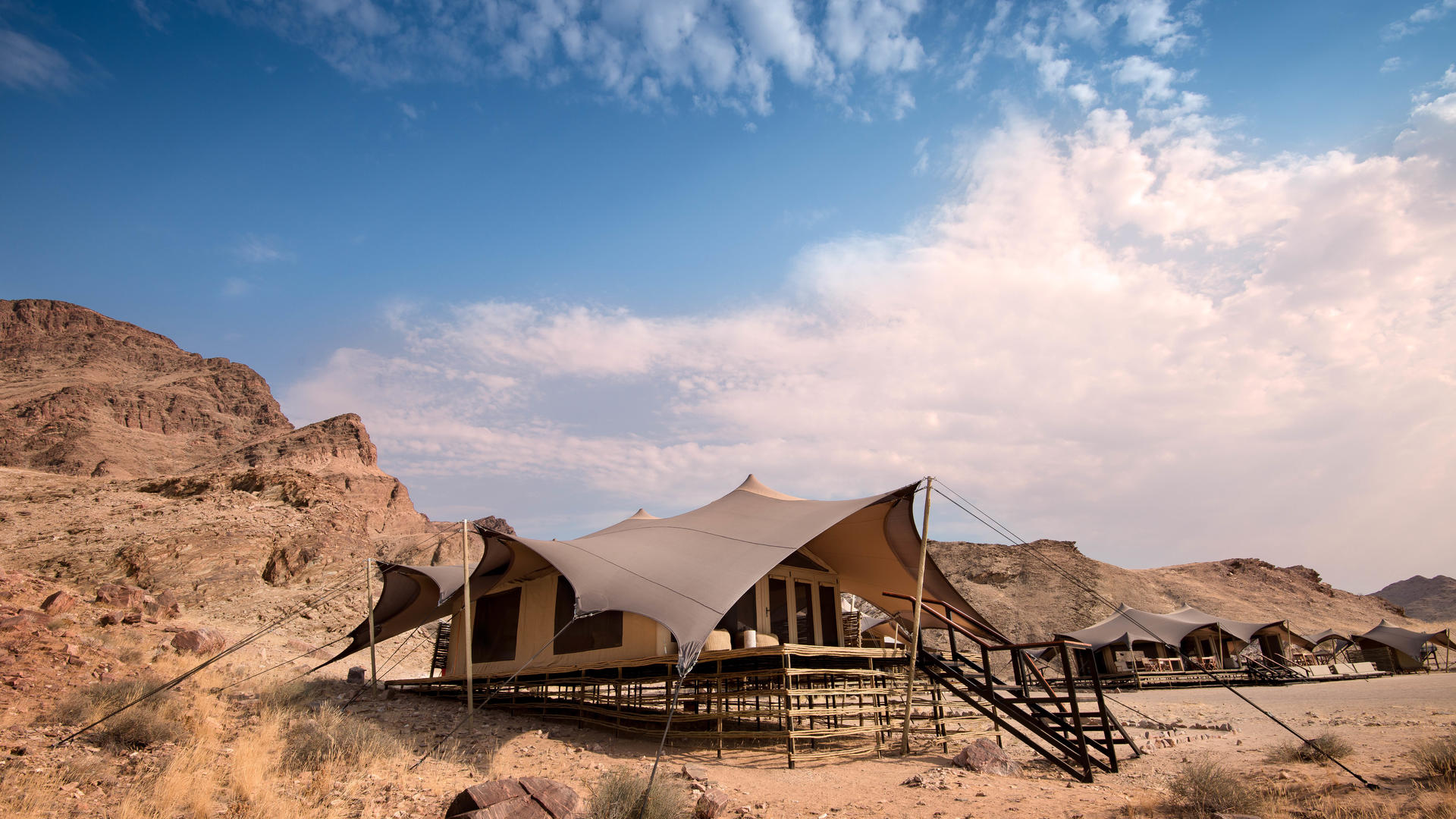 Hoanib Valley Camp — Suite